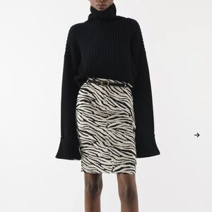 ARAKII | Zebra Jacquard Pencil Skirt